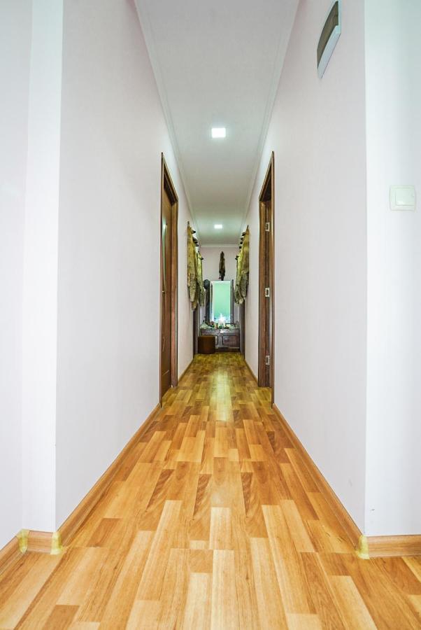 Bori'S Guesthouse Ushguli Luaran gambar