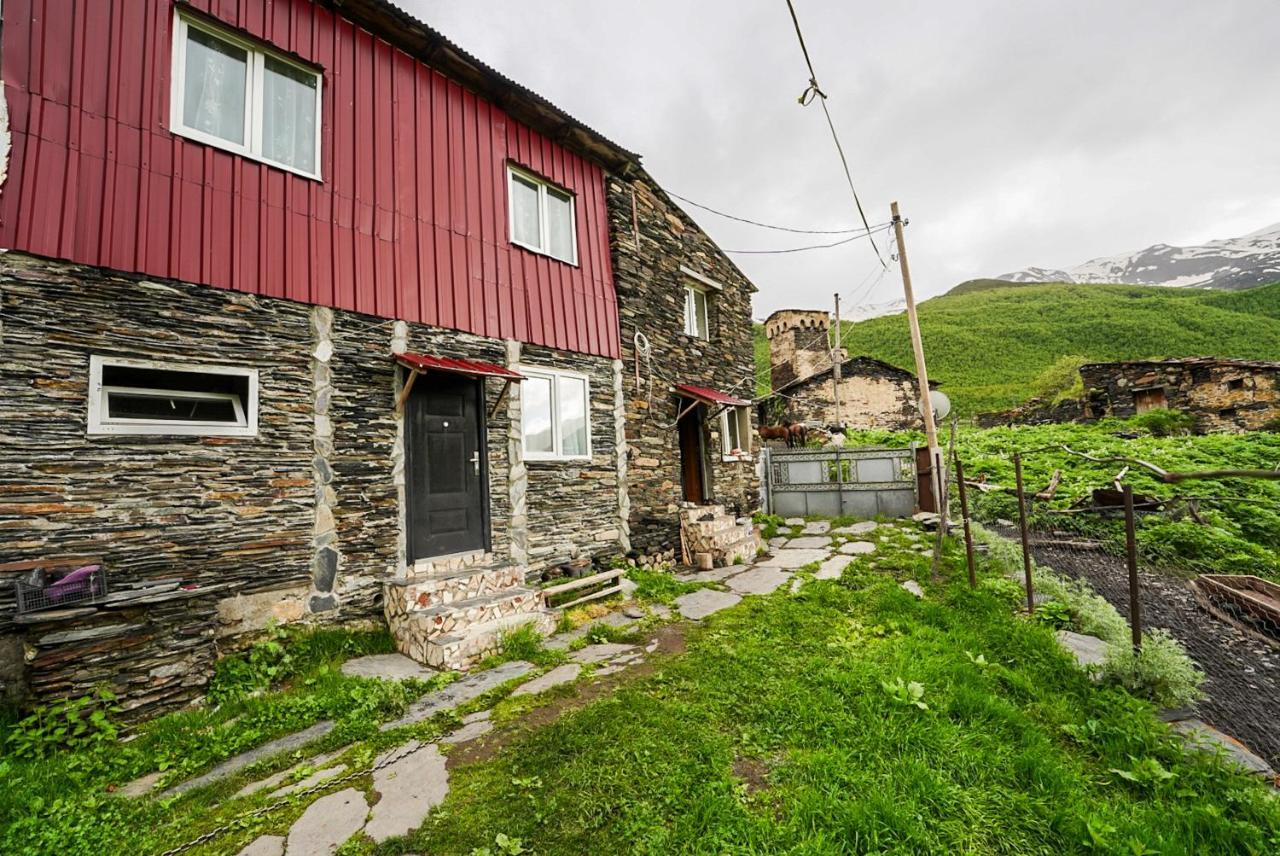 Bori'S Guesthouse Ushguli Luaran gambar
